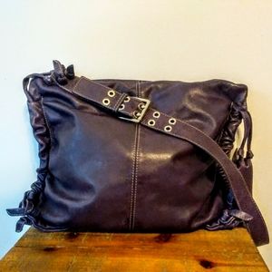 Nuovedive Leather Shoulder Bag